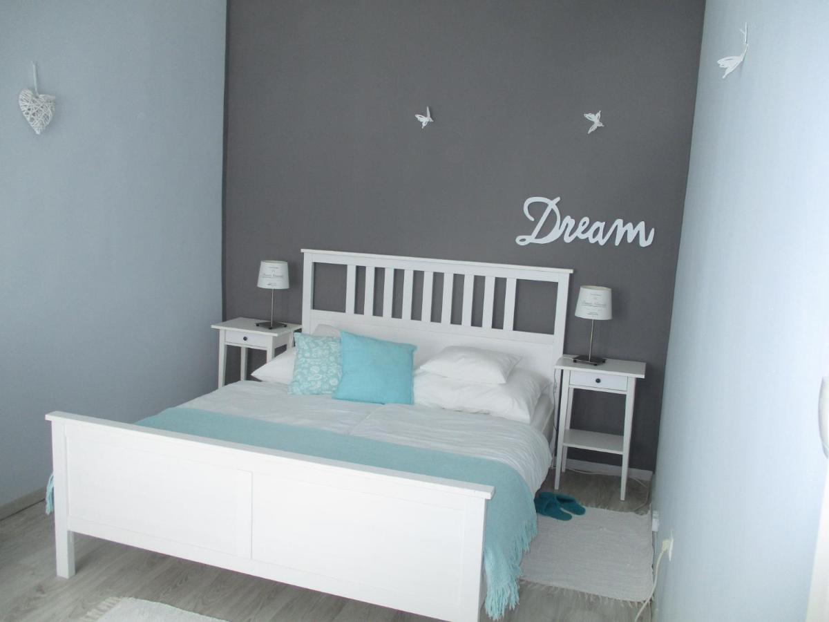 Ferencesek Apartman Pécs Esterno foto